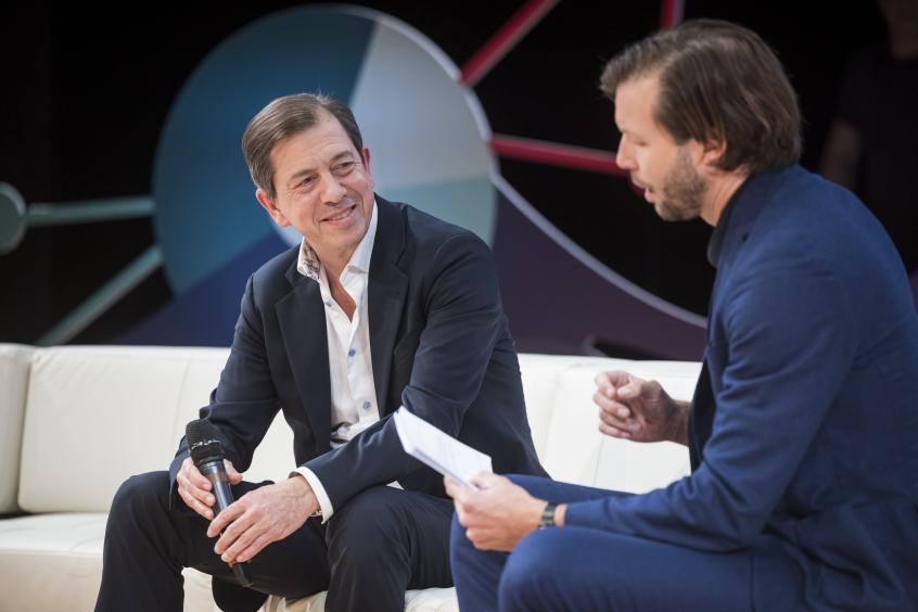 Mathias_Burghardt_Conference_IA